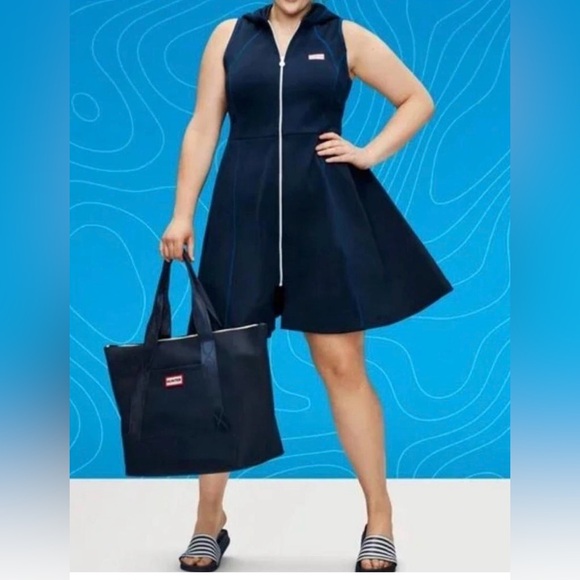 Hunter for Target Dresses & Skirts - NWT Hunter for Target scuba athletic dress. Navy. Size 1X.